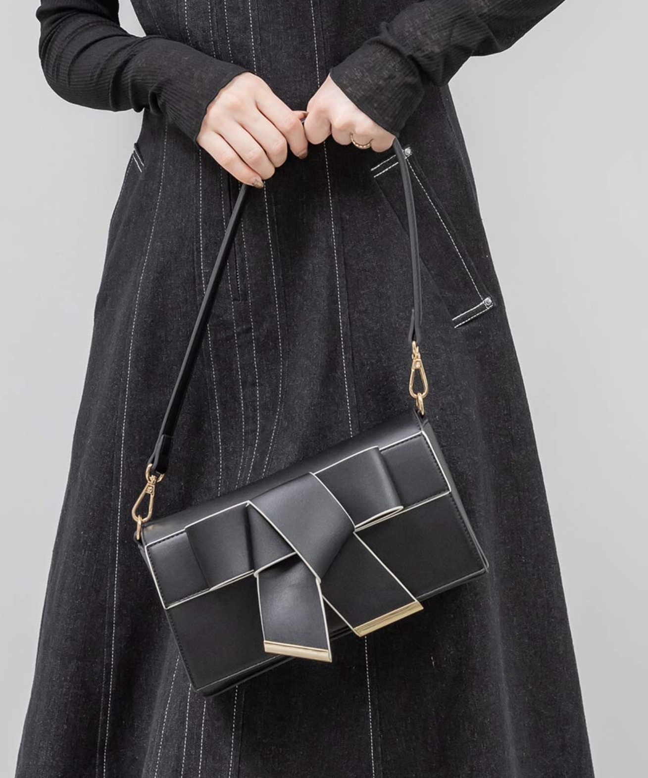 【NEW】ランダ（RANDA）/＜26春夏新作＞2WAY リボンベルトショルダーバッグ ランダ RANDA【2WAY リボンベルトショルダーバッグ】–ショップニュース