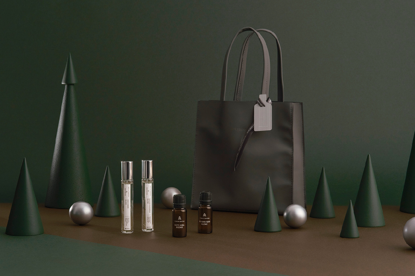 アットアロマ 【holiday2025】special 4 blends set（スペシャル4