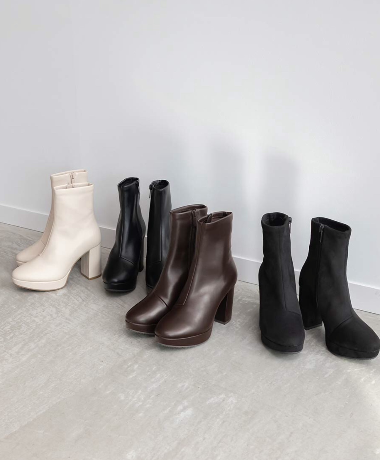 ランダ RANDA【晴雨兼用 チャンキーヒールベーシックショートブーツ