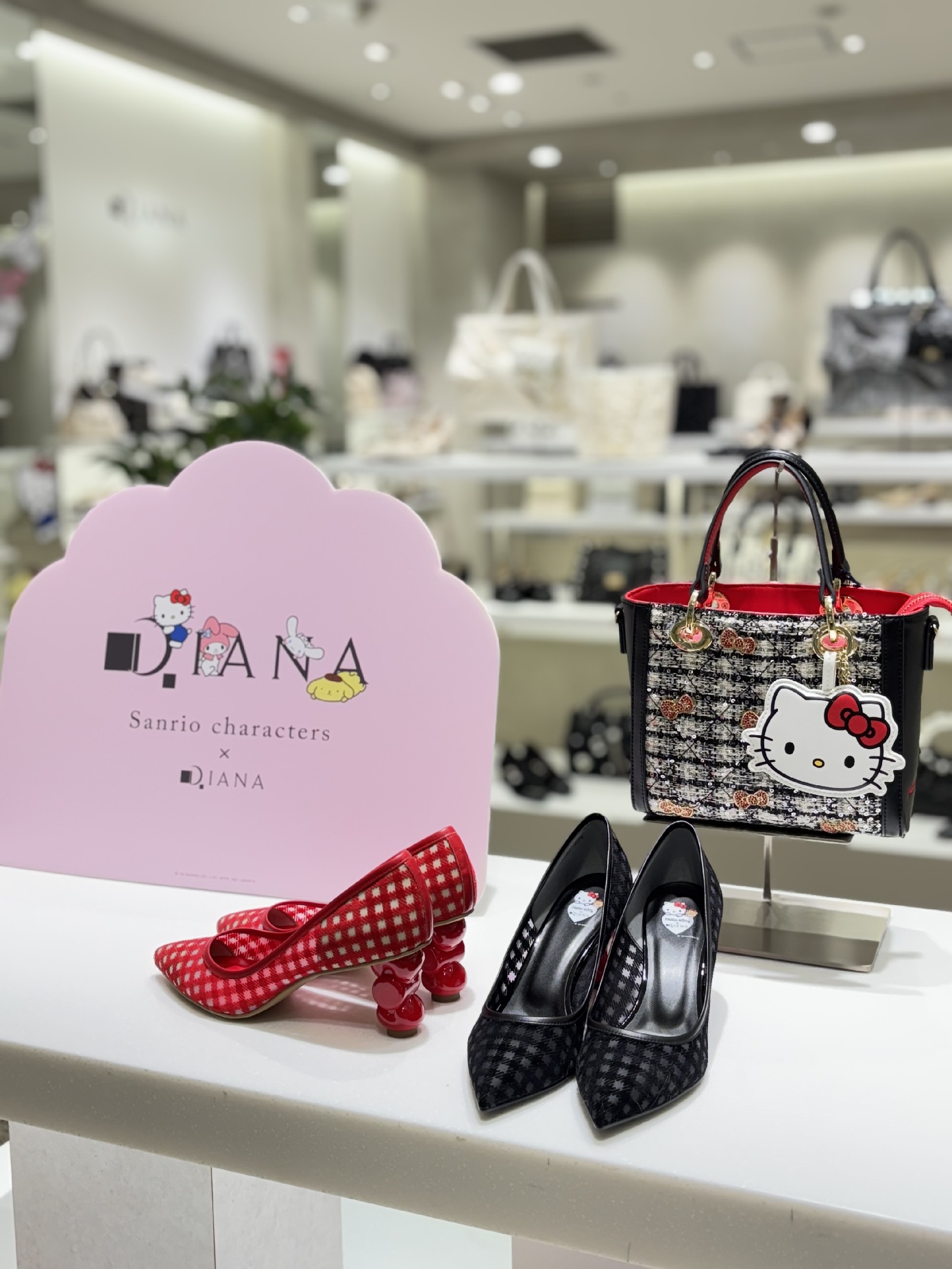 ダイアナ Sanrio characters × DIANA Collaboration ❤︎–ショップ